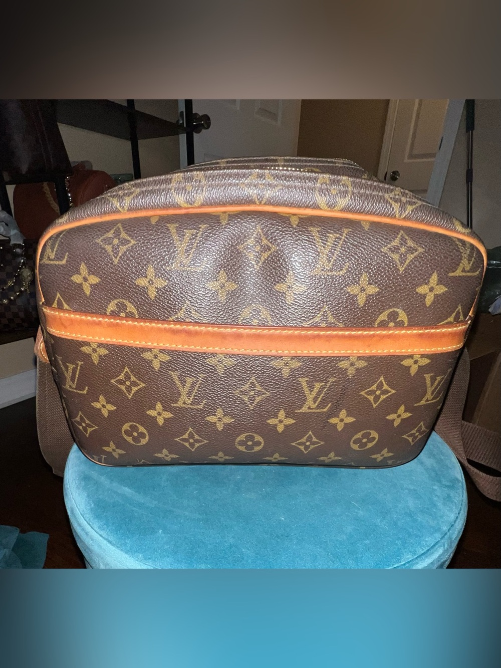 Authentic Louis Vuitton Monogram Brown Canvas Reporter Bag w/ Adjustable Strap